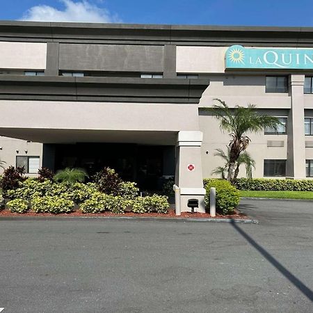 La Quinta By Wyndham Orlando South Ξενοδοχείο Williamsburg Εξωτερικό φωτογραφία